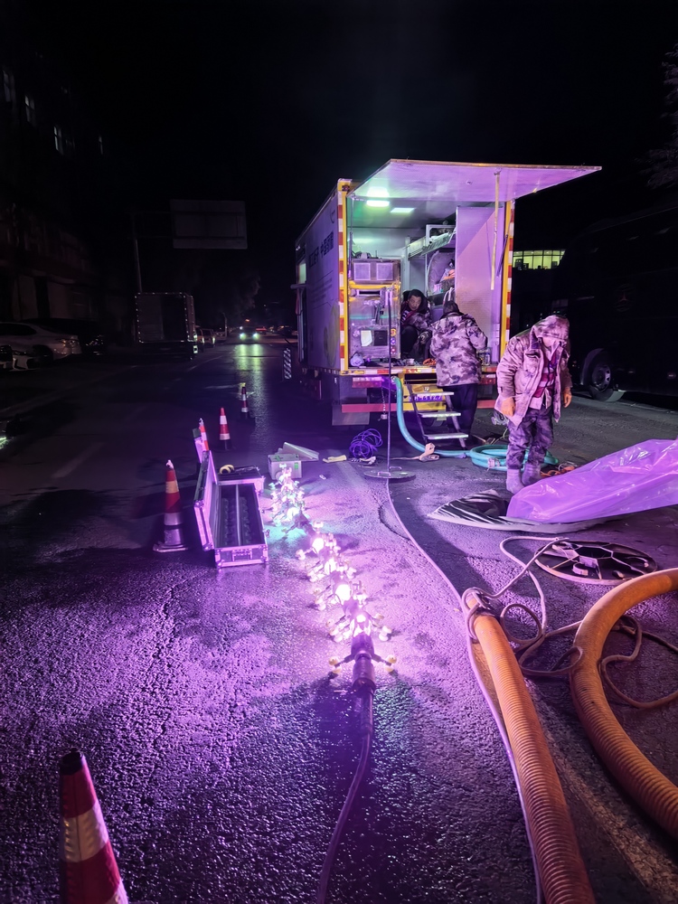 海勃湾管道非开挖修复